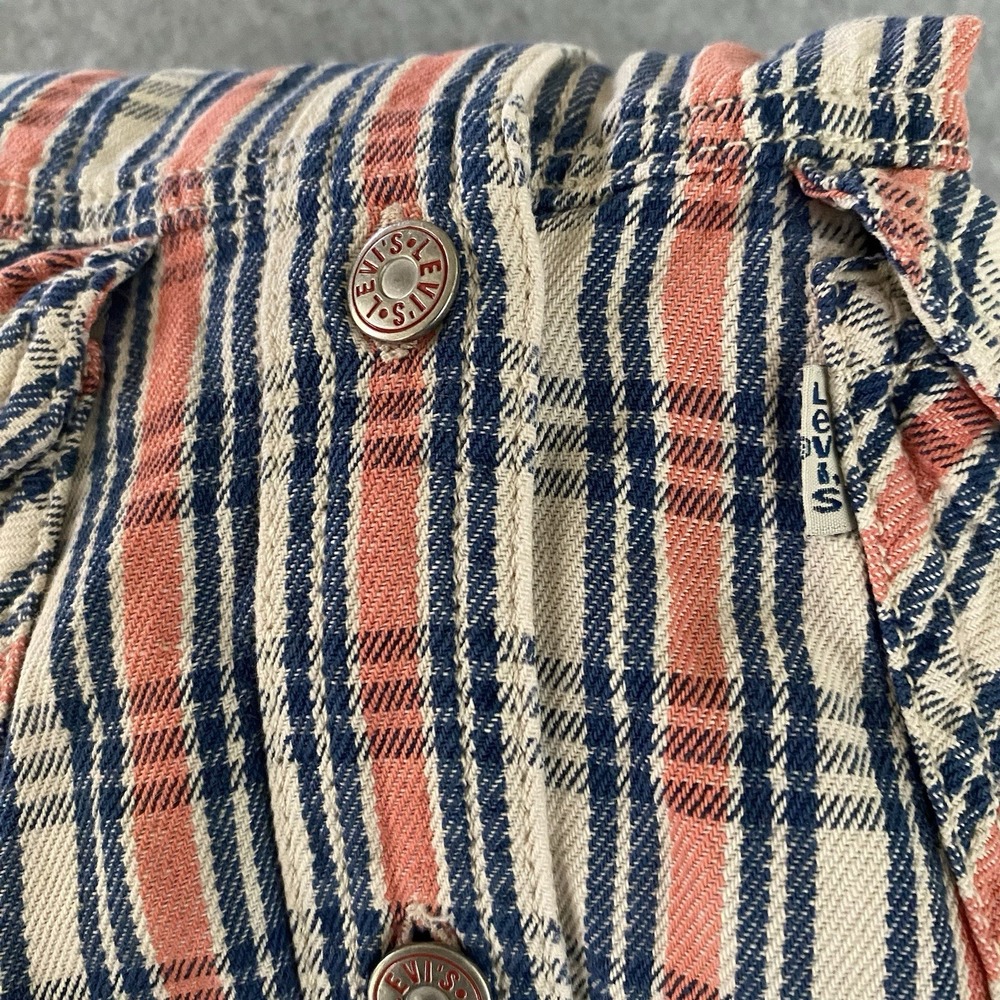 Levi's Crop Western Shirt Women's Medium Plaid Pink Cowboy Stretch Distressed - Picture 12 of 13